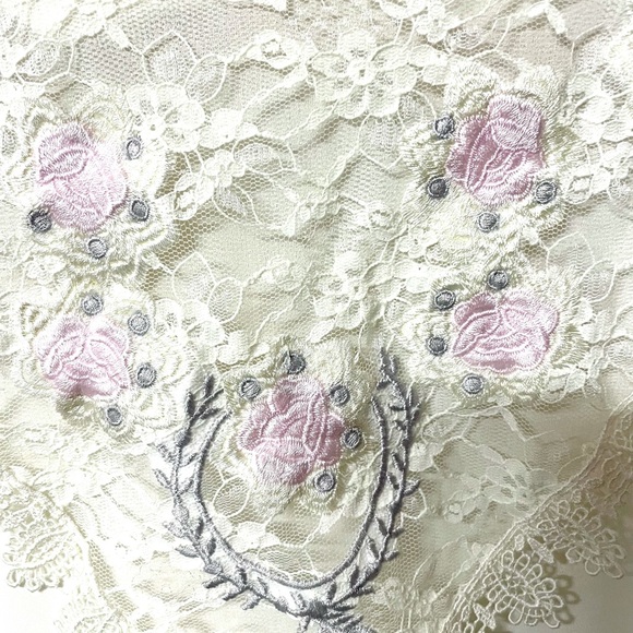 Vintage romantic embellished lace neckline #95C - Picture 4 of 4